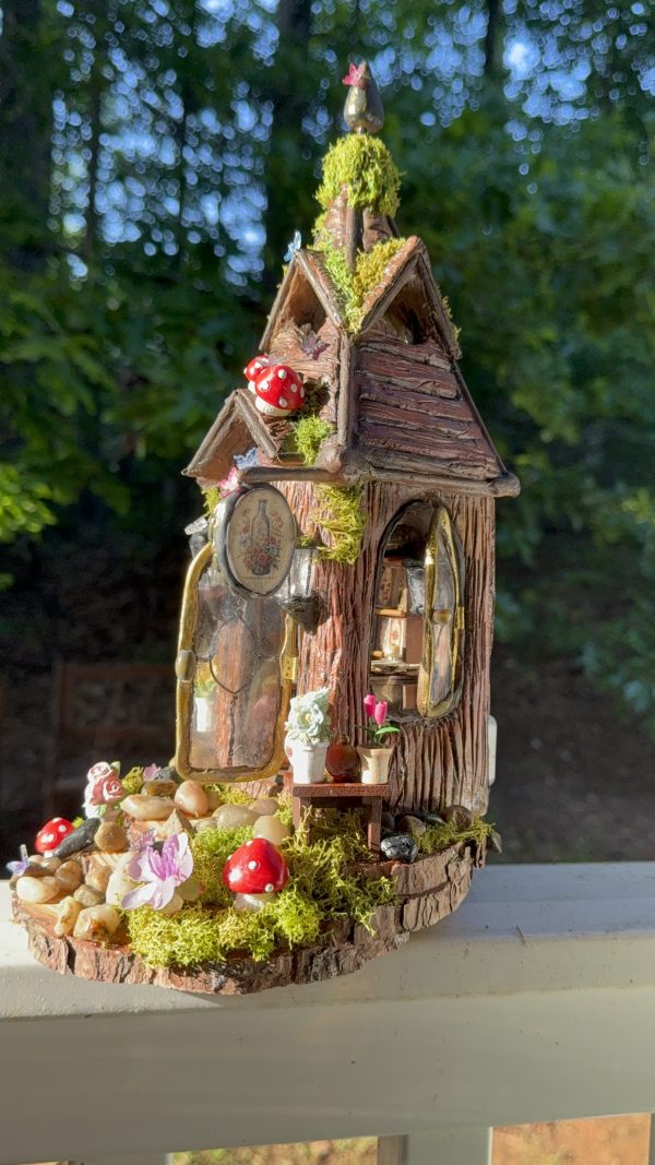 Enchanted Fairy House Lamp - Image 3